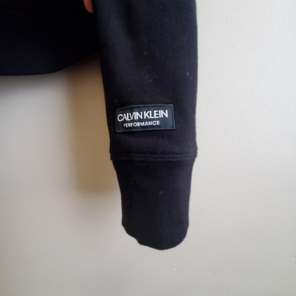 Calvin Klein Cropped Hoodie, Black colour with colourful Logo, M size - Picture 5 of 10